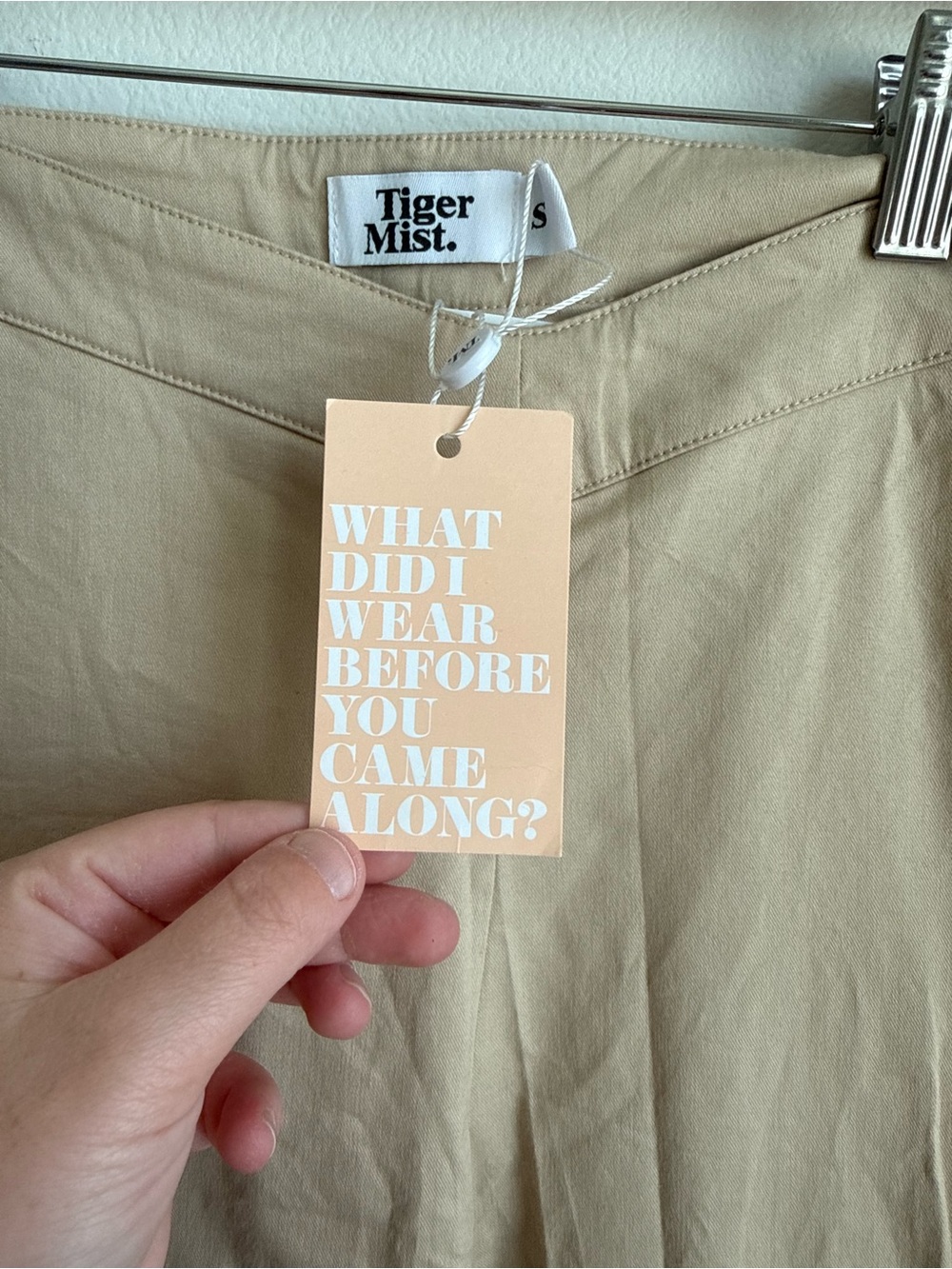 NWT Tiger Mist Jadene Pants Tan Wide Leg V Waist High Rise Trousers S - Picture 10 of 16
